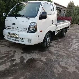 Kia Bongo 2012