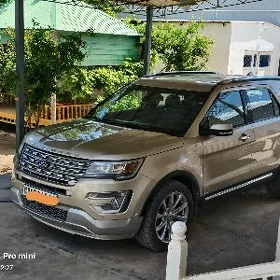 Ford Explorer 2017