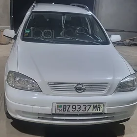 Opel Astra 2000