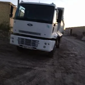 Ford Cargo 3535D 2009