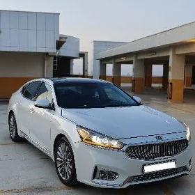 Kia Cadenza 2017