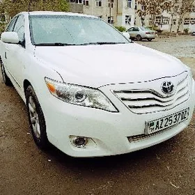 Toyota Camry 2010