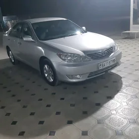 Toyota Camry 2005