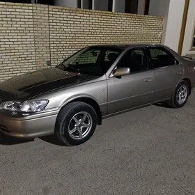 Toyota Camry 1998