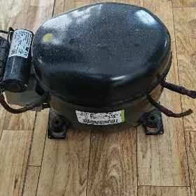 Kompressor holadilnil