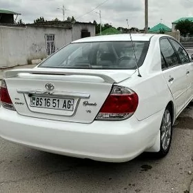 Toyota Camry 2004