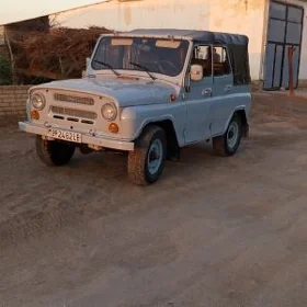 UAZ 469 2002