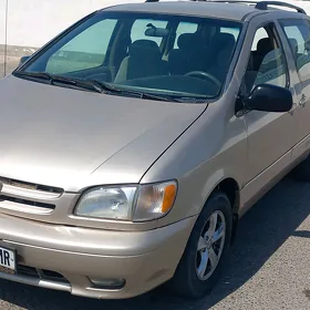 Toyota Sienna 2000