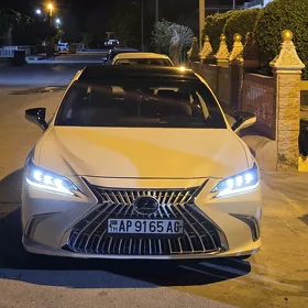 Lexus ES 350 2020