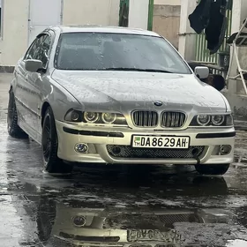 BMW E39 2003
