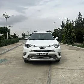 Toyota RAV4 2017