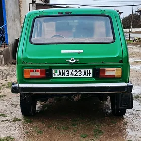 Lada Niva 1980