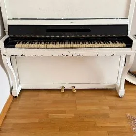 PIANINO