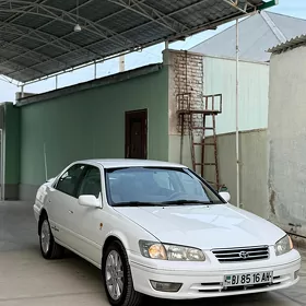Toyota Camry 1998