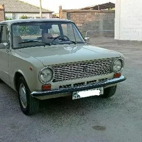 Lada 2104 1982