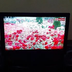 TELEWİZOR.  32- lik  telewizor