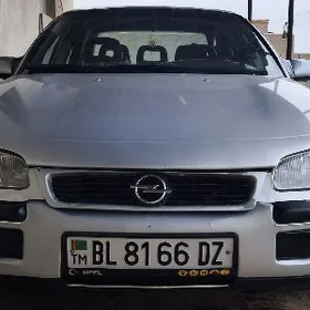 Opel Omega 1995
