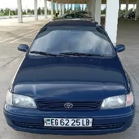 Toyota Carina 1995