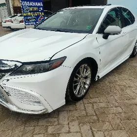 Toyota Camry 2022