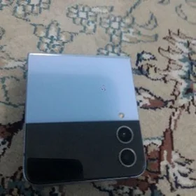 Samsung z flip 4