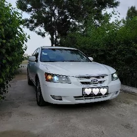 Hyundai Sonata 2007