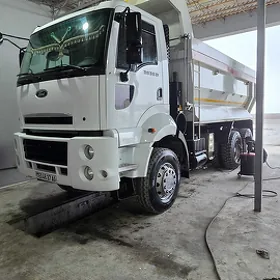 Ford Cargo 3535D 2014