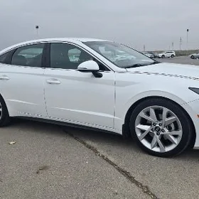 Hyundai Sonata 2020