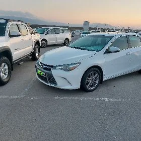 Toyota Camry 2017