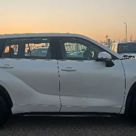 Toyota Highlander 2020