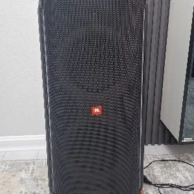 JBL 710
