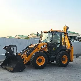 JCB 4CX ECO 2013