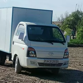 Kia Bongo 2013