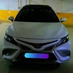 Toyota Camry 2022