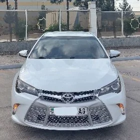 Toyota Camry 2016