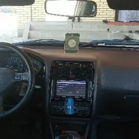 Toyota Corona 1996
