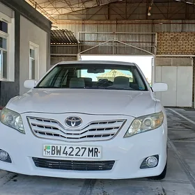 Toyota Camry 2010