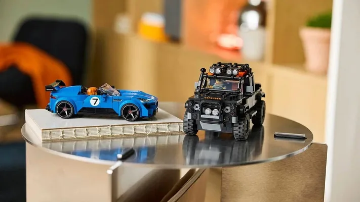Lego Land Rover Defender wnedorožniginden we Jaguar Project 7 rodsterinden ybarat täze toplum çykarýar - img 2