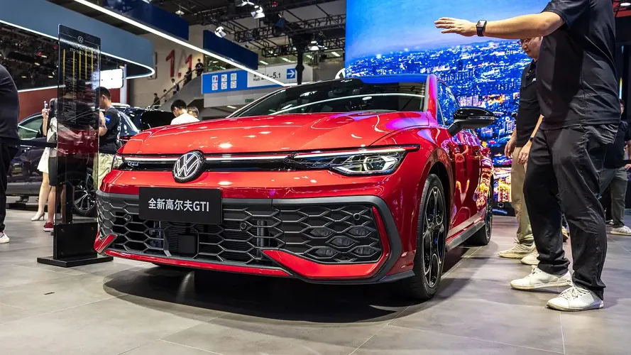 Ýapon hili nemes tehnologiýasyna garşy: Toyota bilen VW-niň ygtybarlylygynyň detallaýyn deňeşdirmesi