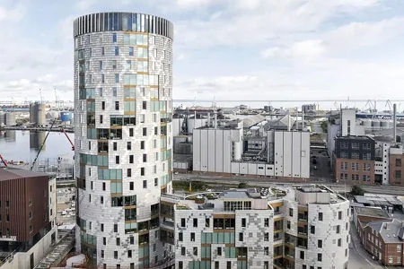 Daniýada gaýtadan işlenen materiallar ulanylyp, ýurduň iň beýik agaç binasy guruldy  