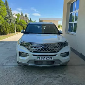 Ford Explorer 2021