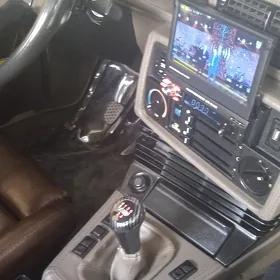 BMW 530 1984
