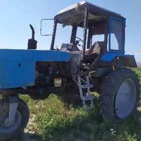 MTZ 80 2002