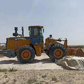 XCMG LW500F 2013