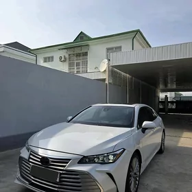 Toyota Avalon 2020
