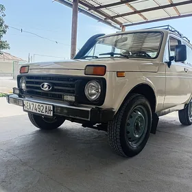 Lada Niva 1992