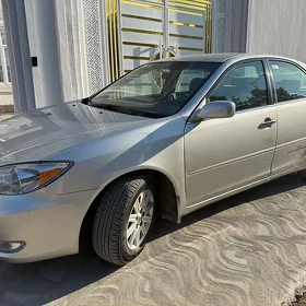 Toyota Camry 2004