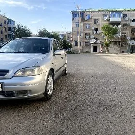 Opel Astra 2002