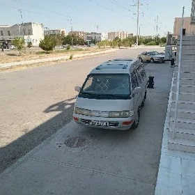 Toyota Town Ace 1995