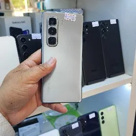 infinix HOT 50 pro+ (16/256)
