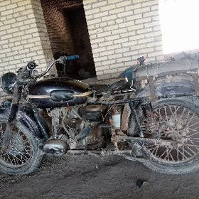 Ural 4320 1989